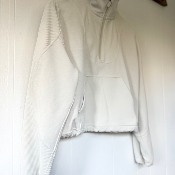 ✨ Lululemon Scuba Funnel Neck Half Zip – Size 6 ✨ - Picture 3 of 10
